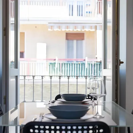 Апартаменты Aurora Retreat, La Tua Base Per Esplorare